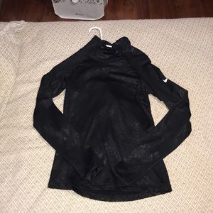 Nike side quarter zip